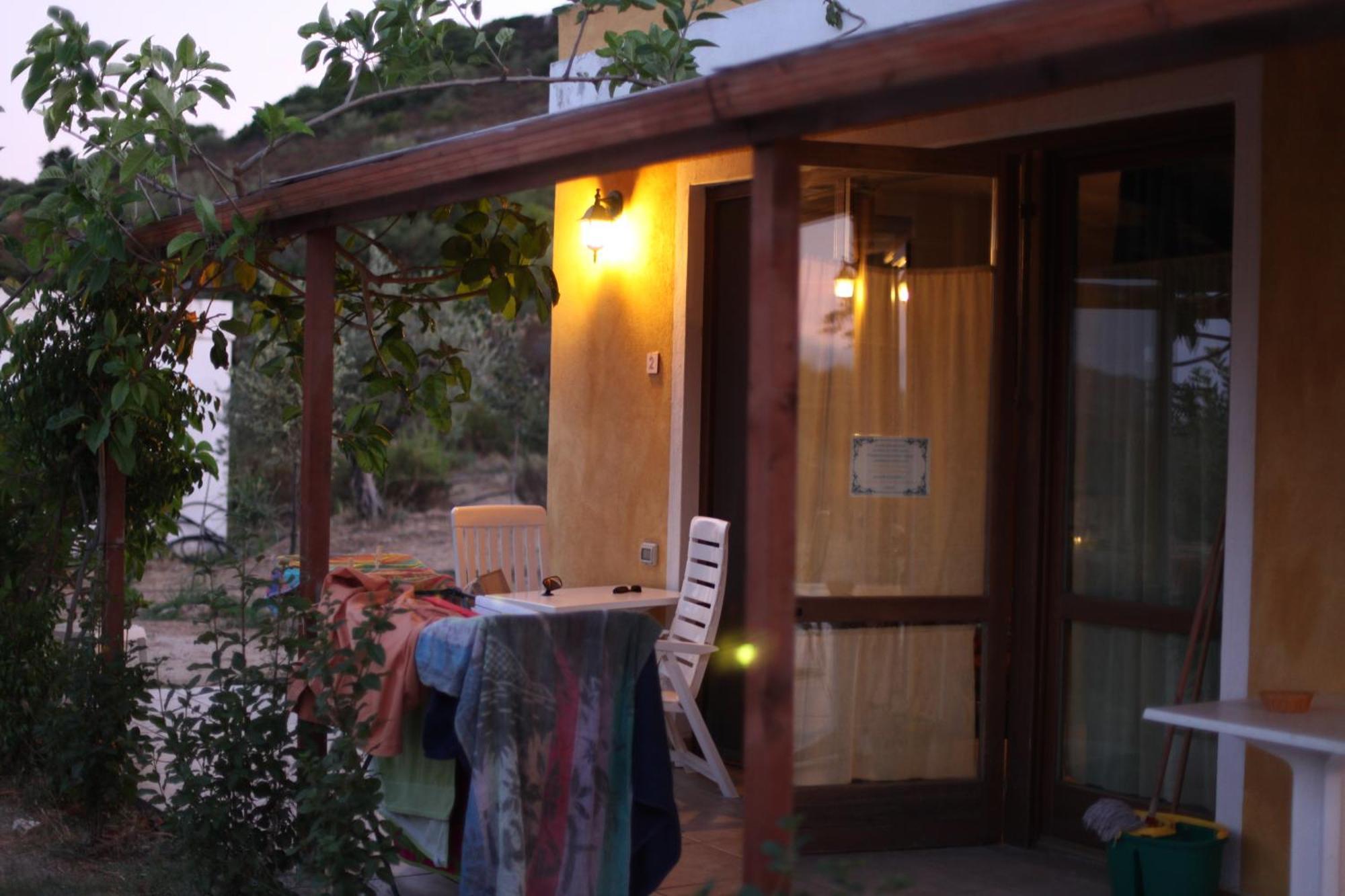 B&B Casa Per Ferie Villaggiocarovana Castiadas Εξωτερικό φωτογραφία